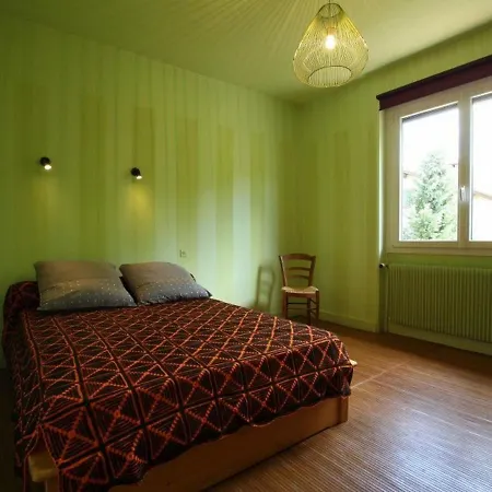 Renove Avec Terrasse Pres De - Fr-1-582-248 펜션