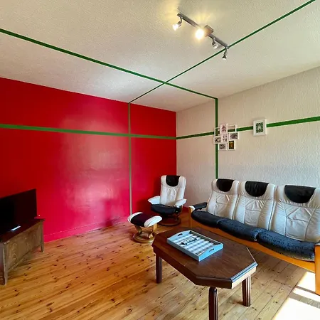 Renove Avec Terrasse Pres De - Fr-1-582-248 *