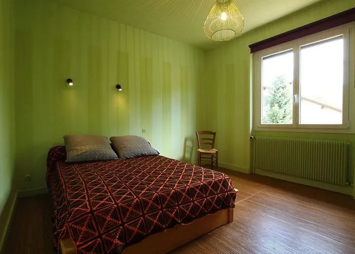 Renove Avec Terrasse Pres De - Fr-1-582-248 * Retournac