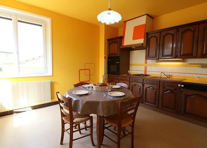 Renove Avec Terrasse Pres De - Fr-1-582-248 *